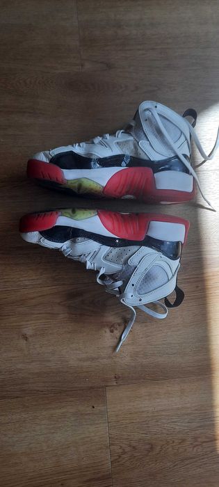 Ténis jordan jumpmen  37.5