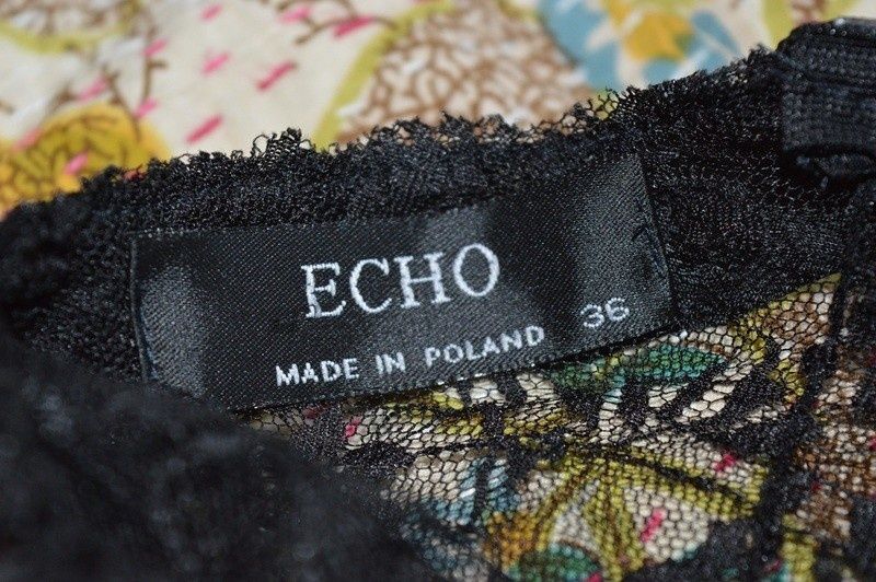 36(S) mała czarna wyjątkowa i piękna koronkowa sukienka ECHO