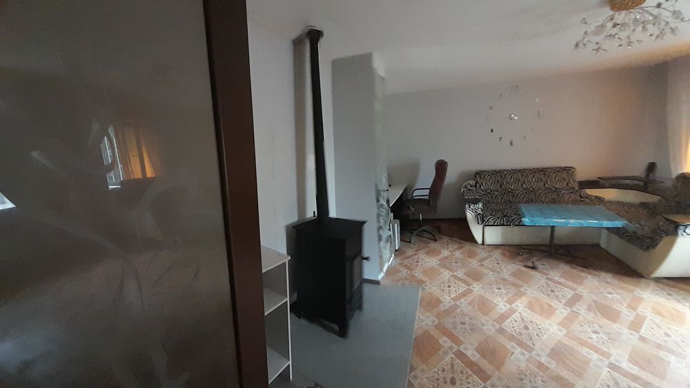 Дом с бассейном.