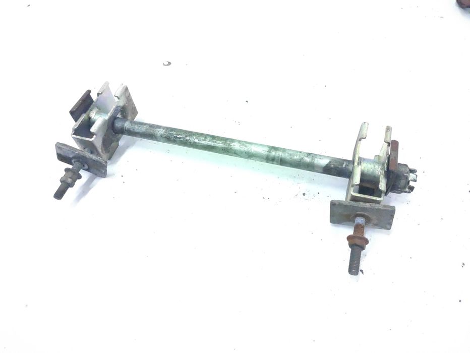 Kawasaki El 250 Eliminator Oś ośka koła tylnego napinacze częsci