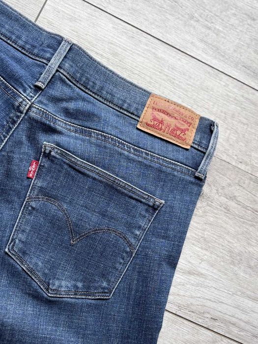 Levi's Slimming Slim W30 L32 Jeansy Spodnie Damskie Niebieskie Stretch Shaping