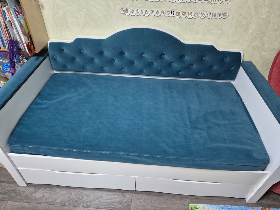 Ліжко-диван дитяче