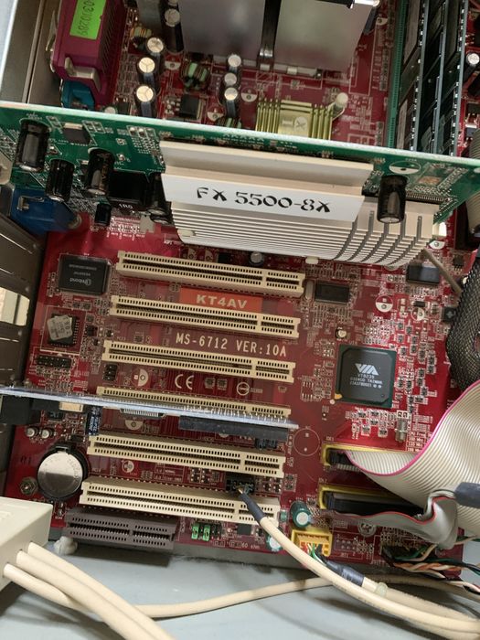 Retro PC.  AMD Athlon 1800+, GeForce FX5500 256MB