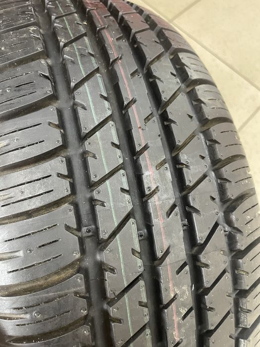 Продам одно колесо DUNLOP SP SPORT D8 M2