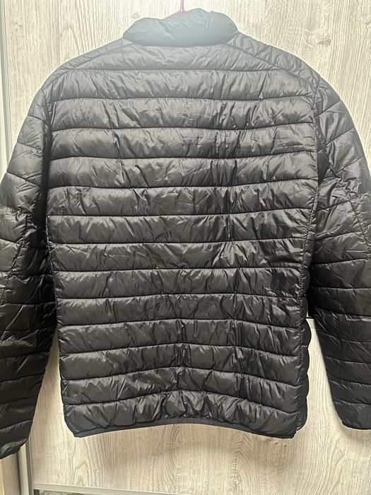 чорна куртка Zara чоловіча