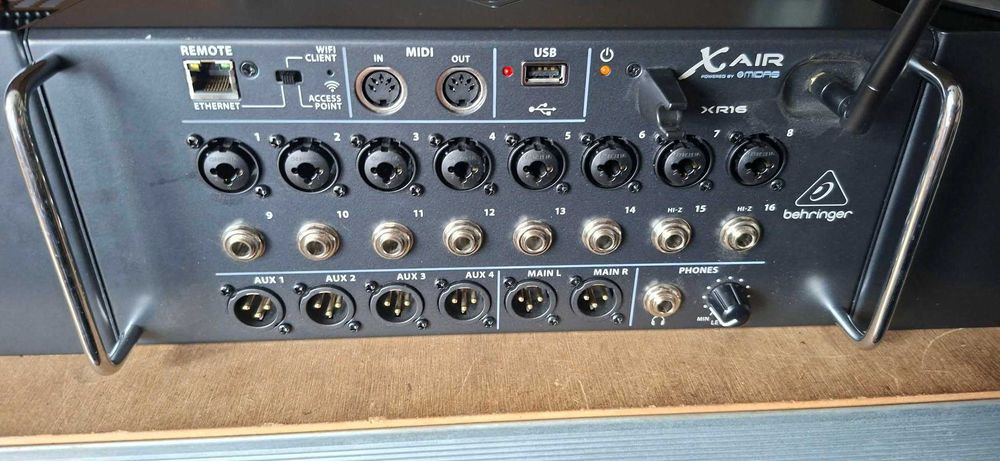 Mikser cyfrowy Behringer X AIR XR16