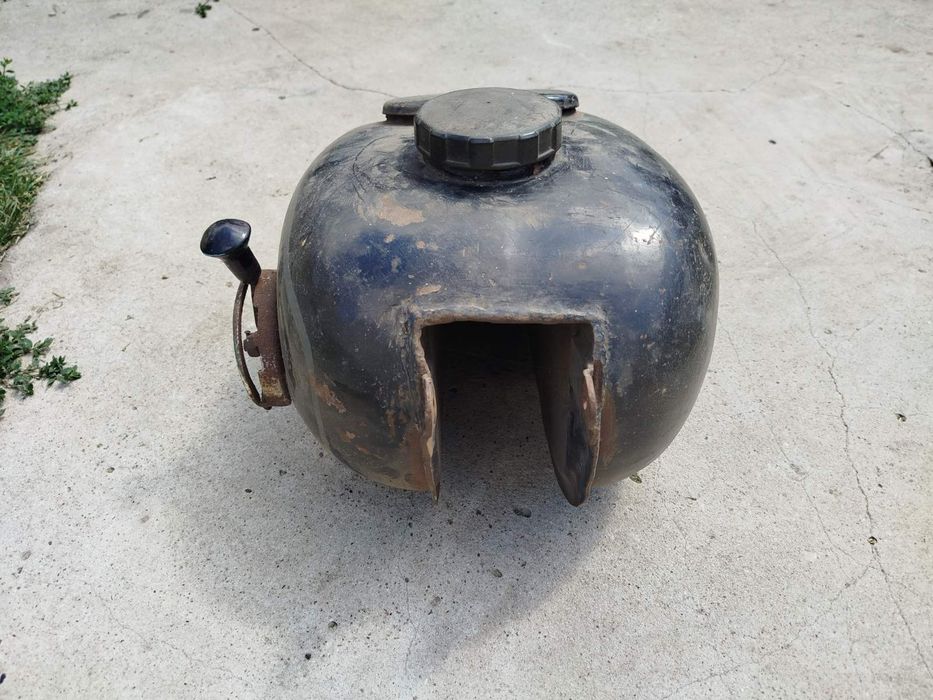 Бак ІЖ 49, мотобак.