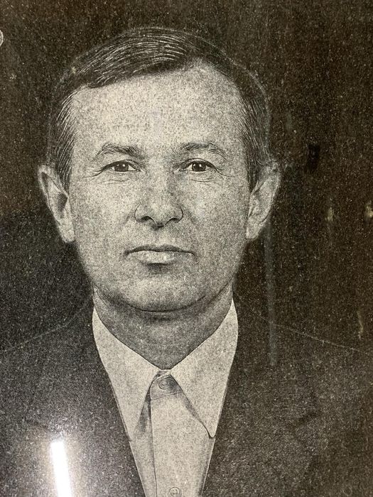 Виготовленя та встановлення памятників під ключ