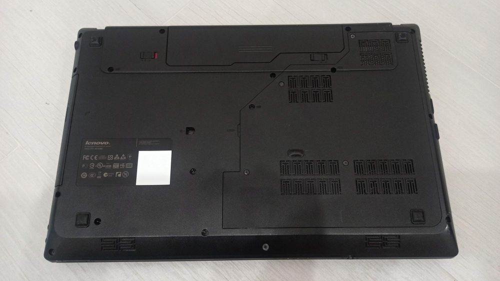 Ноутбук Lenovo G770, діагональ 17.3"