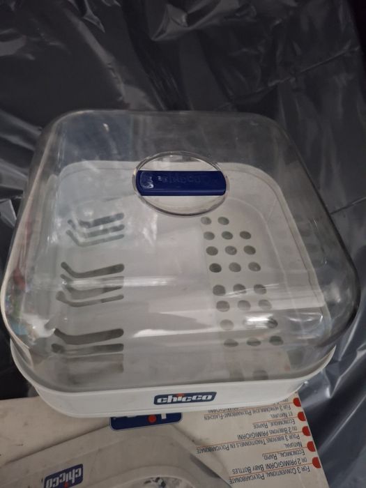 Esterilizador de biberões para micro-ondas da Chicco
