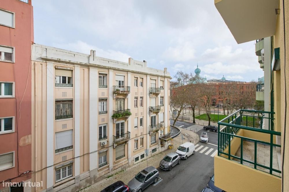 Quarto - localizado em Entrecampos Lisbon