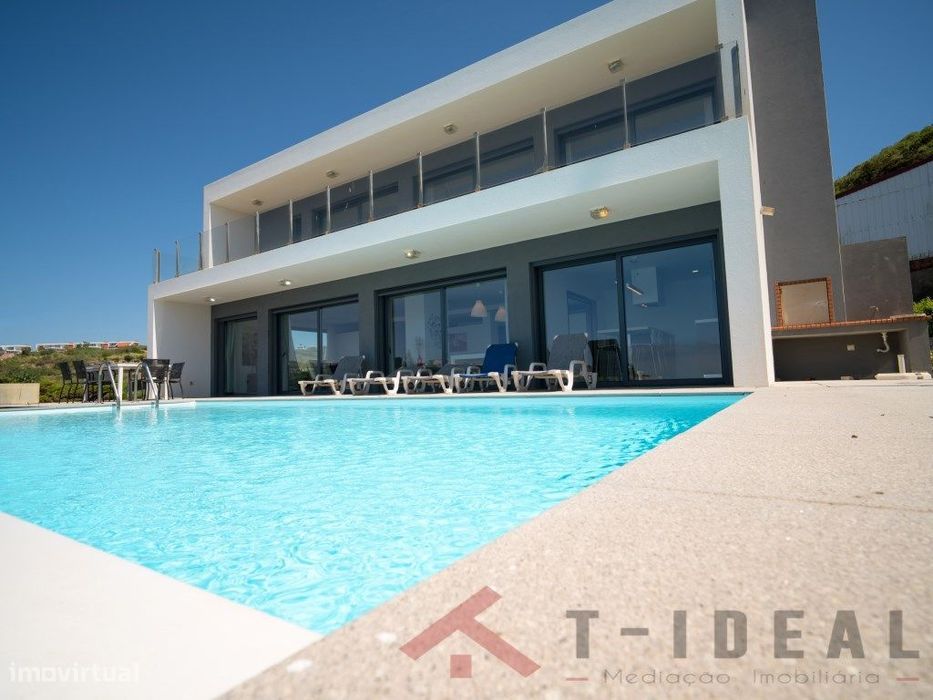 Moradia T4 com Vista de Mar