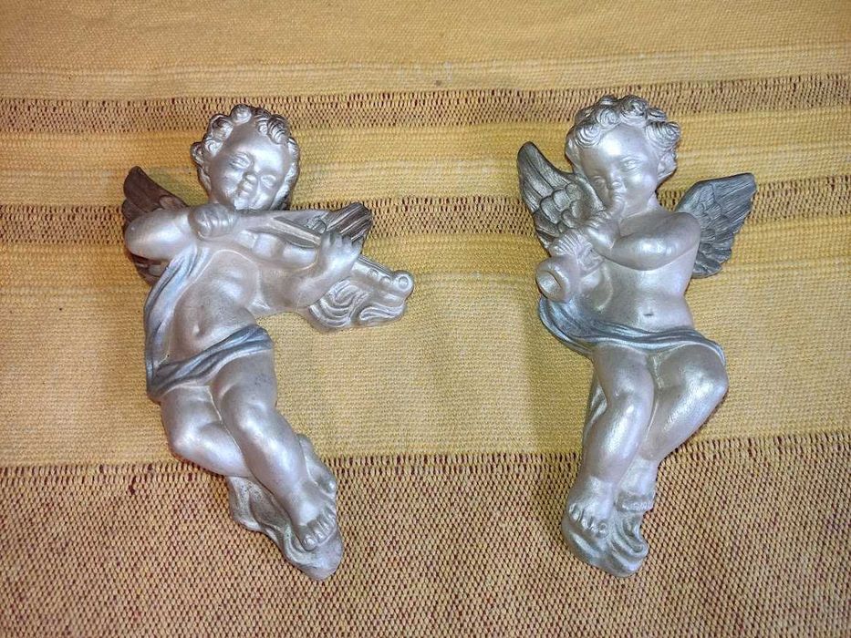 Par de anjos pendurar artesanais gesso pintados à mão