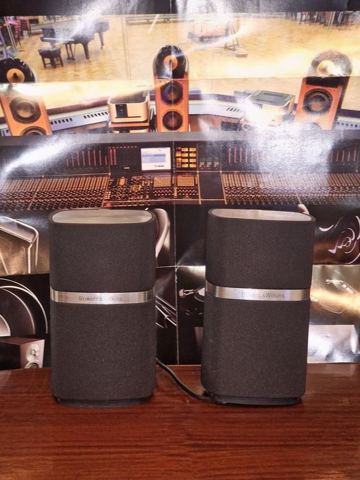 Bowers & Wilkins MM-1 – Speakers with Original Remote Control and Original Packaging64751966493059121