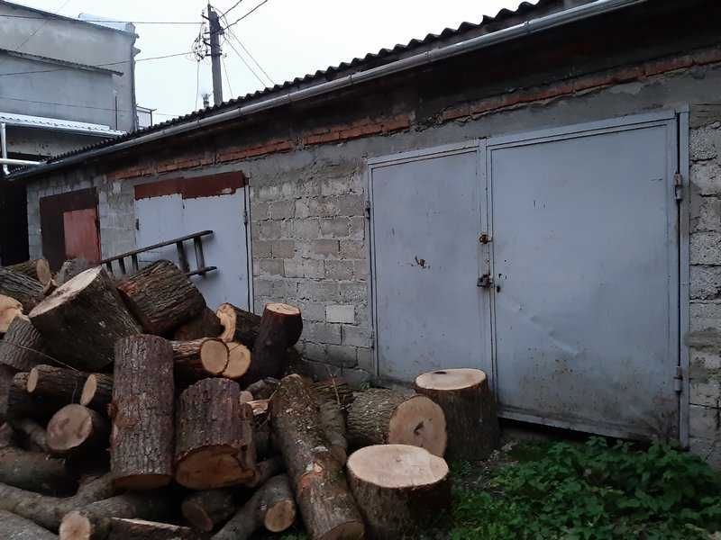 гараж Хмельницька обл, м. Городок, вул.Грушевського, 84/1/1