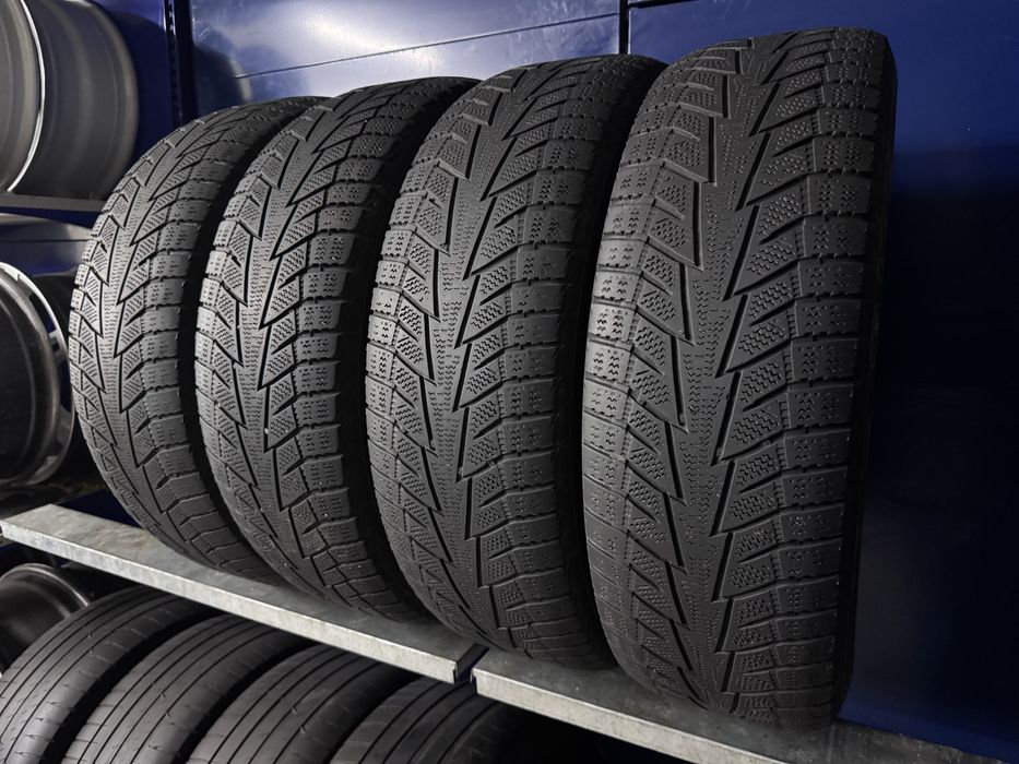 Hankook Winter Icept IZ2 205/70r15 зимова Склад Шин Умань