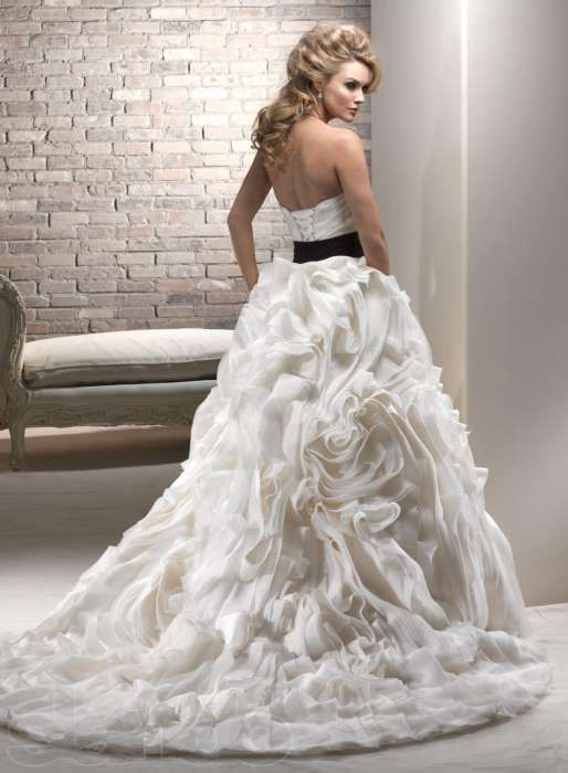 Весільна сукня Maggie Sottero Juliette