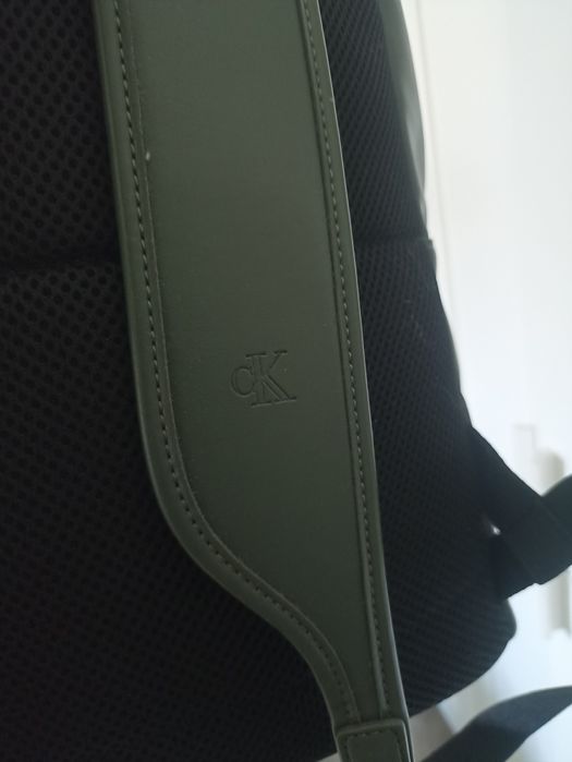 Calvin Klein Mochila pele sintética