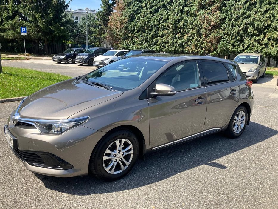 Toyota Auris Toyota Auris  | Polski salon | II właściciel |  Niski przebieg