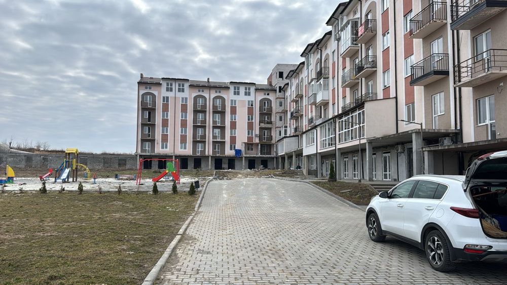 Продаж приміщ. 58 м.кв. Ременів (14 км від Львова) - View 2