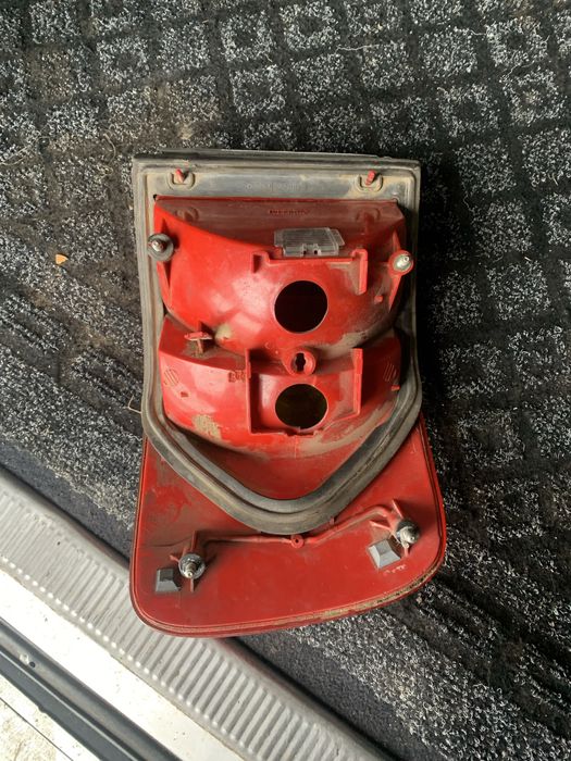 Задній ліхтар ауді а6 с4 хела