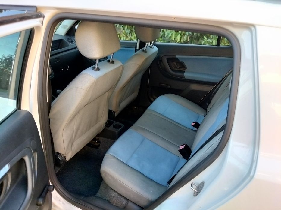 Skoda Fabia 1.2HTP gasolina 116 mil km