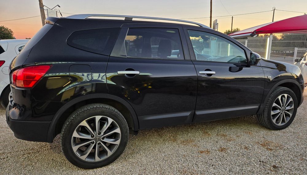 Nissan Qashqai +2 1.5 dCi Tek.Pe.Pr.+Navi