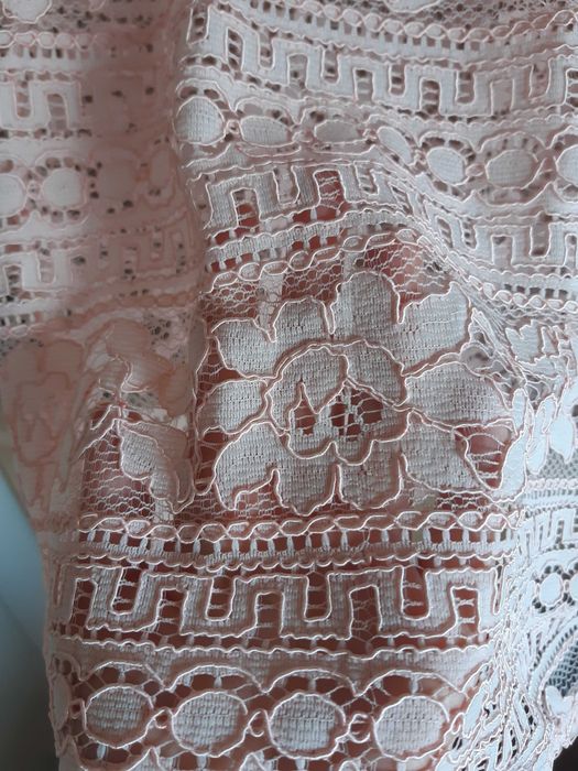 Sukienka tunika koronkowa włoska ażurowa różowa