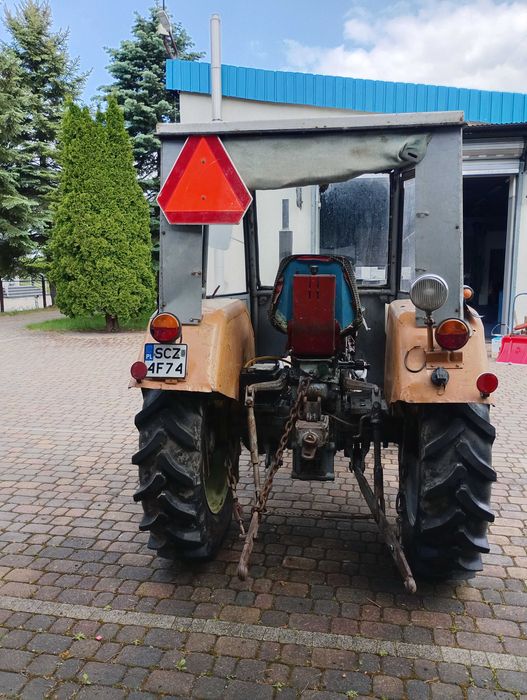 Ursus C 330 1979