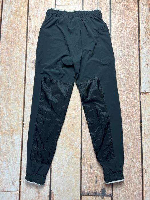 Spodnie Nike dresowe W Nk Air pants