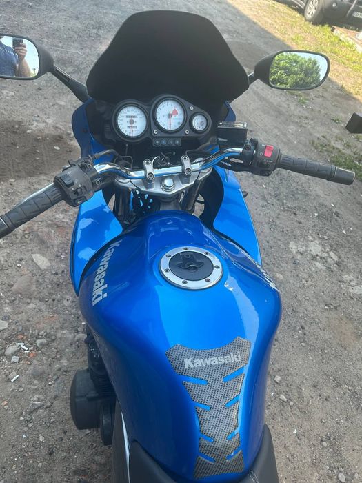 Kawasaki ZR-7S 750сс
