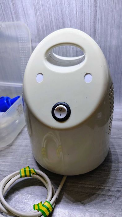 Inhalator pneumatyczno-tłokowy Medel Family