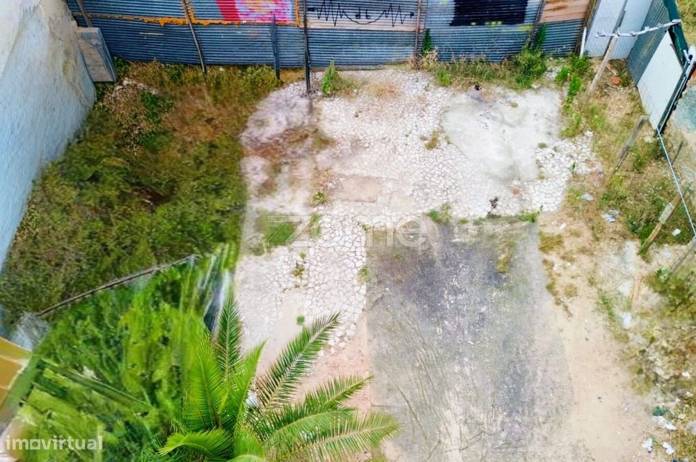 Terreno para Construção Habitacional ou Serviços