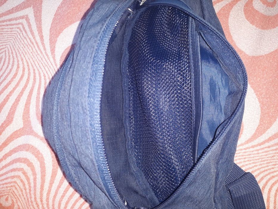 Бананка Radder синего цвета