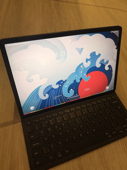 Galaxy Tab S7 FE 5g + capa teclado original