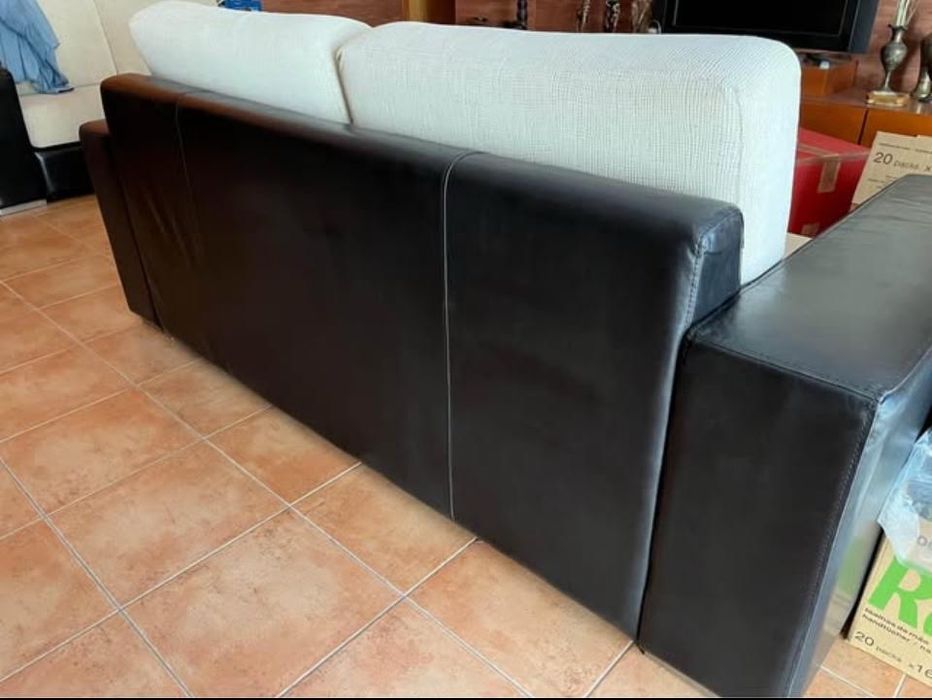 2 sofás em pele + tecido