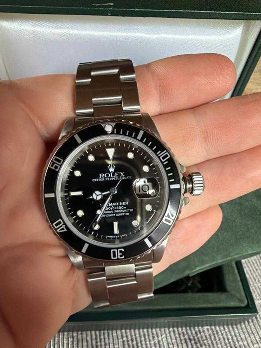 Rolex Submariner Date 16610 – 1991 – Caixa e Documentos Originais