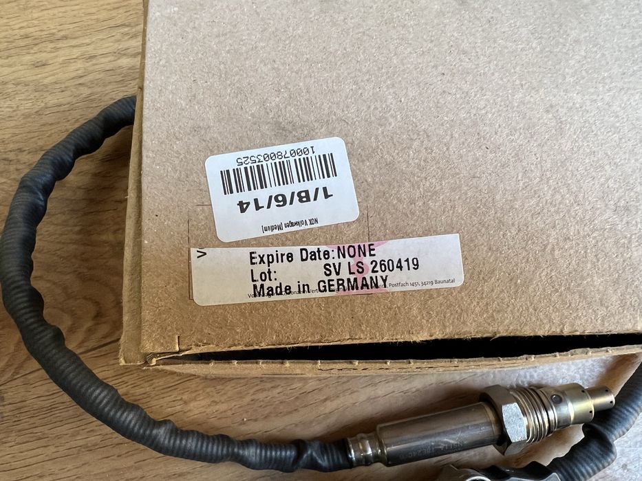 Датчик NOX лямда зонд Audi/VW  059907807