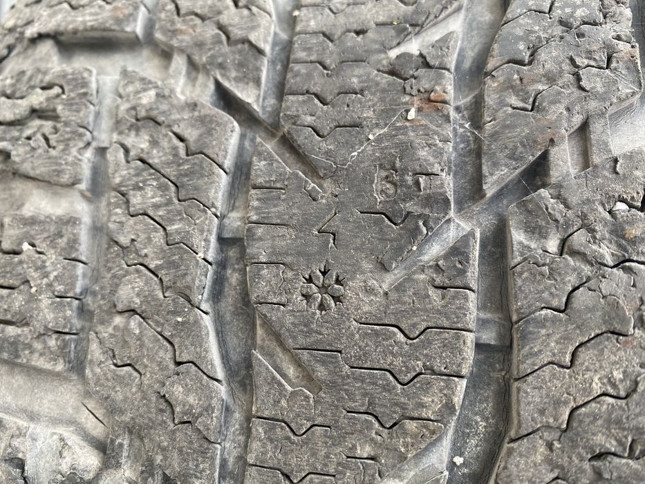 Комплект шин Nokian WRC3 215/65 R16C гума резина колеса шини