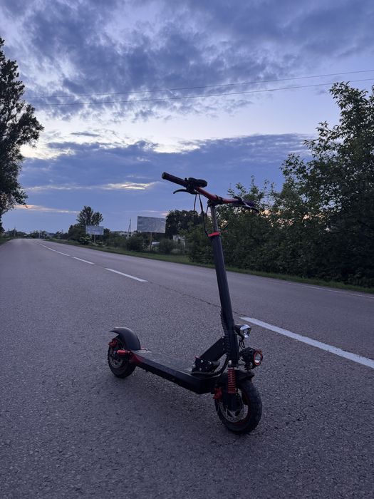 Електросамокат  Kugoo Kirin M4 Pro+