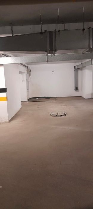 Wynajmę miejsce garażowe