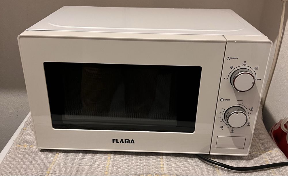 Micro ondas Flama sem grill