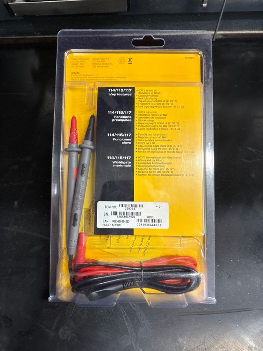 Multimetro FLUKE 117 true rms NOVO