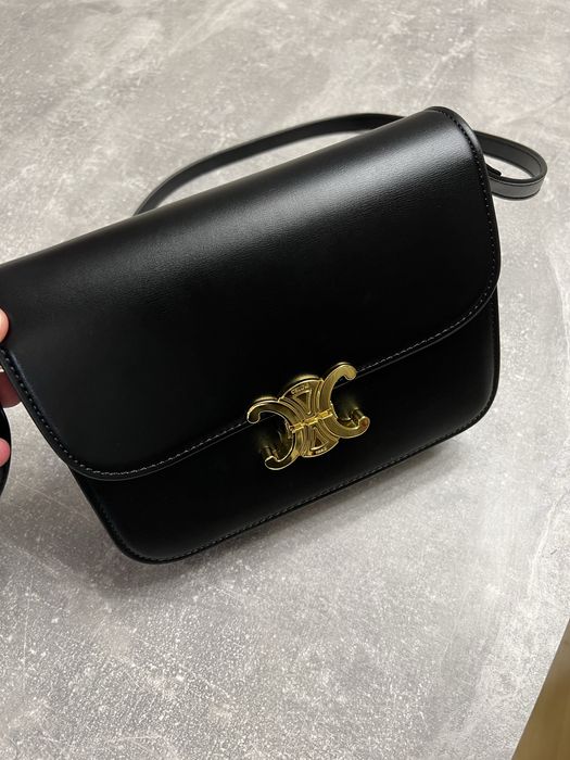 Сумочка CELINE.