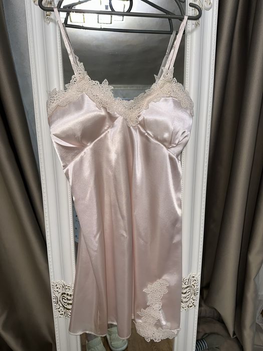 Комплект пижамы шелковый атласный 5в1 шорты штаны халат пеньюар майка