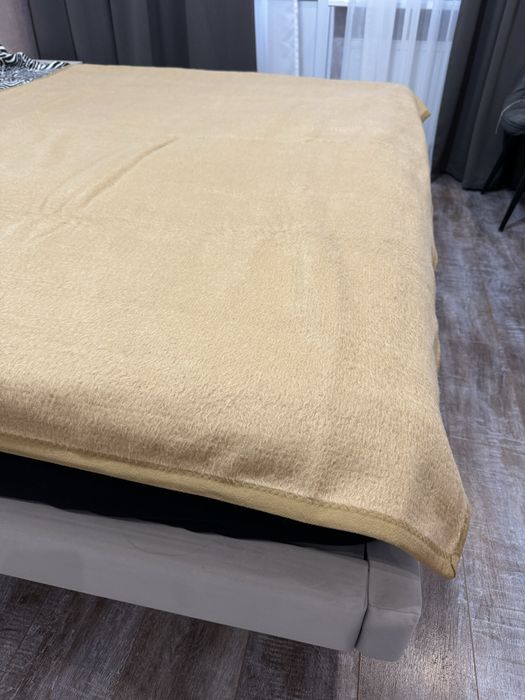 Тепла ковдра, покривало  200 х 150