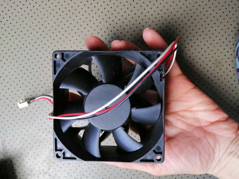 Вентилятор подшипниковый 48В PMD4809PMB4-A Sunon, 92х92 мм, 3,6W