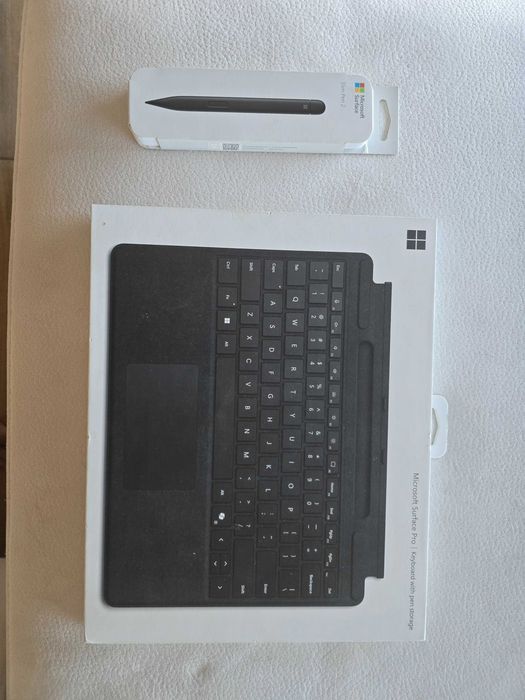Teclado Microsoft Surface Alcântara + Slim Pen 2