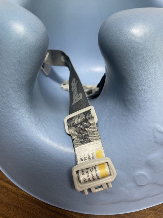 Bumbo - assento ergonómico para bebé