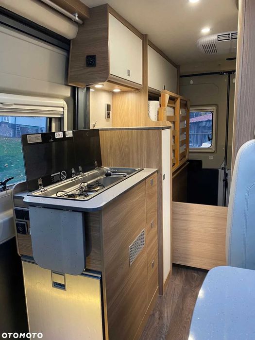 wynajem kampera, kamper van, klimatyzacja postojowa, idealny dla pary